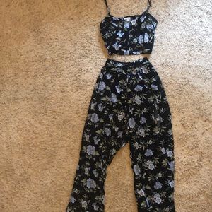 American Eagle Two Piece Set